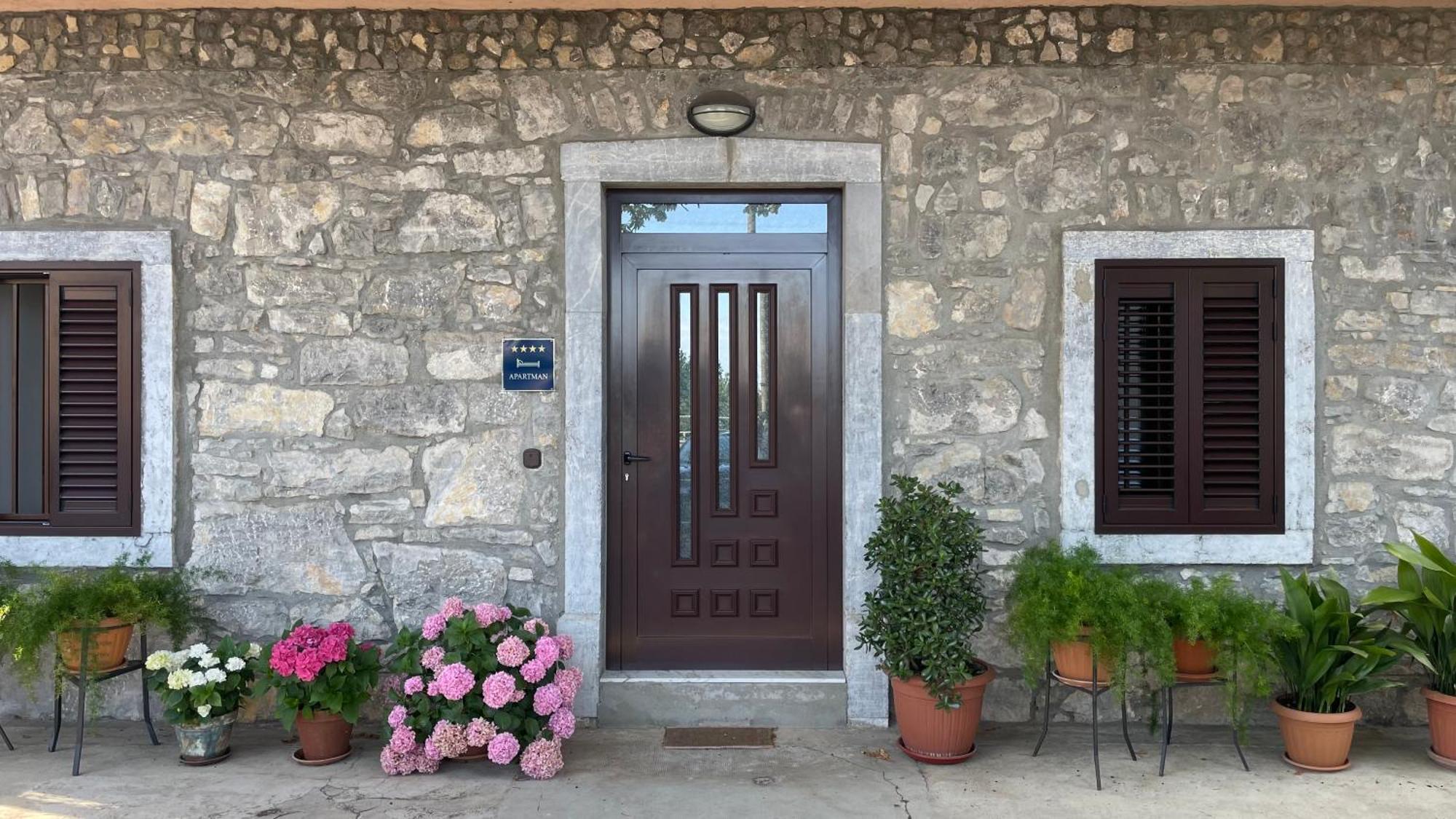Apartment Marina Rijeka Exterior photo